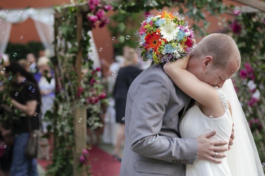 Una boda romántica en el Coto en Campamento - Cuatro Corazones Fotografía por Juanlu Corrales.