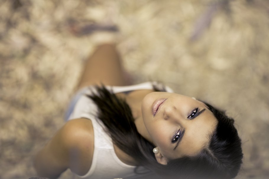 Sesión fotográfica profesional con Silvia Puertas - Cuatro Corazones Fotografía por Juanlu Corrales