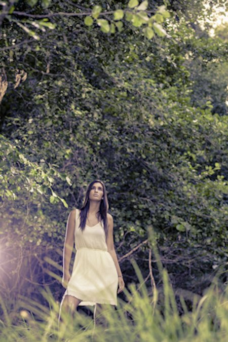 Sesión fotográfica profesional con Silvia Puertas - Cuatro Corazones Fotografía por Juanlu Corrales