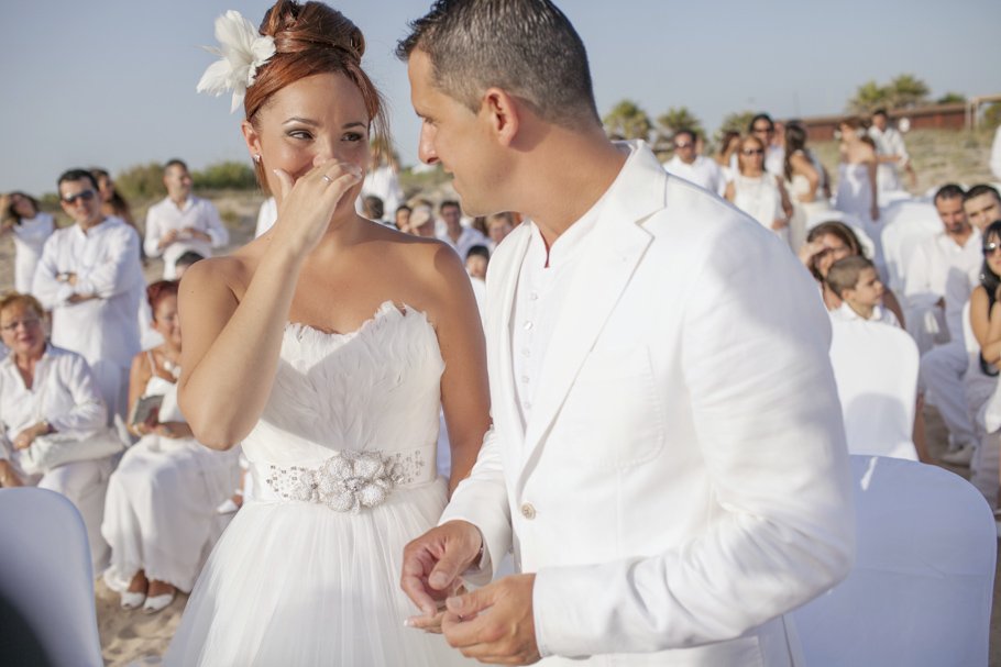fotografo boda cadiz - costa ballena - jezabel y fernando-27 Boda en la playa de Rota Costa Ballena - Cuatro Corazones Fotografía por Juanlu Corrales