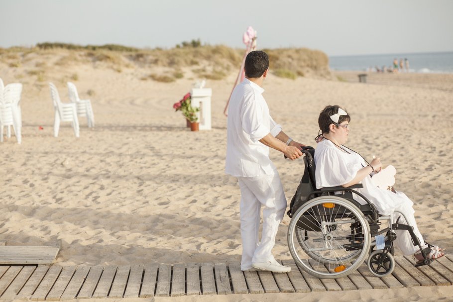 fotografo boda cadiz - costa ballena - jezabel y fernando-33 Boda en la playa de Rota Costa Ballena - Cuatro Corazones Fotografía por Juanlu Corrales