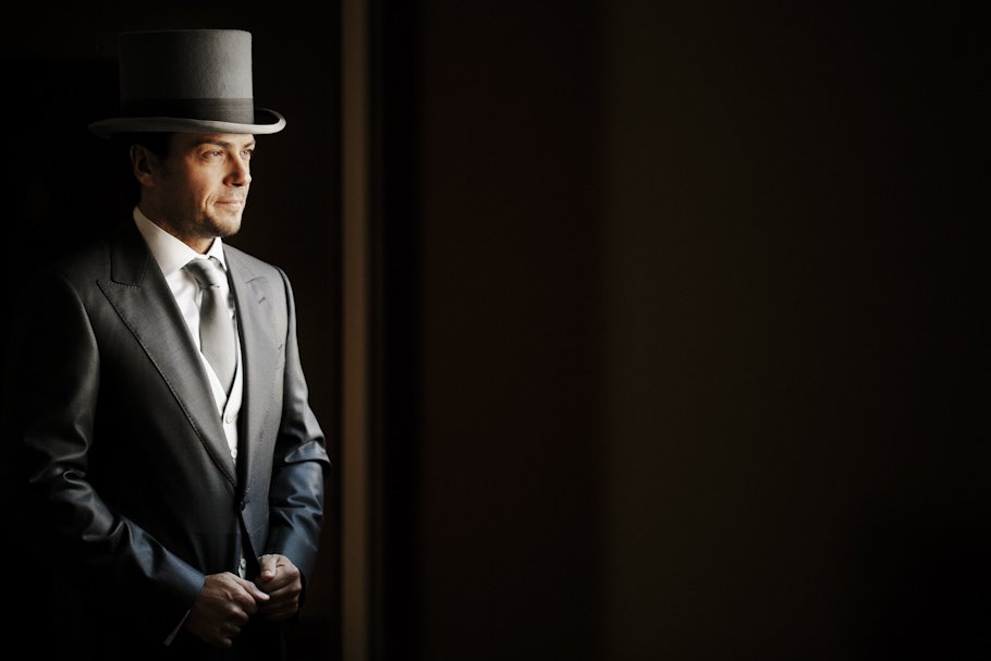 Boda en Jerez en la Real Escuela Andaluza de Arte Ecuestre - Cuatro Corazones Fotografía por Juanlu Corrales