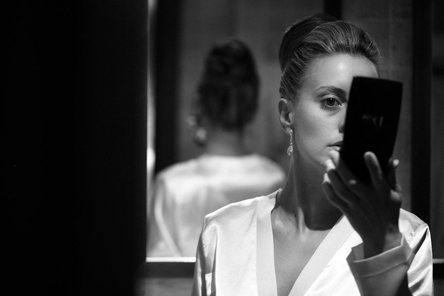 Boda en Jerez en la Real Escuela Andaluza de Arte Ecuestre - Cuatro Corazones Fotografía por Juanlu Corrales