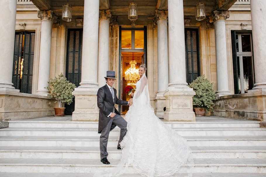 Boda en Jerez en la Real Escuela Andaluza de Arte Ecuestre - Cuatro Corazones Fotografía por Juanlu Corrales