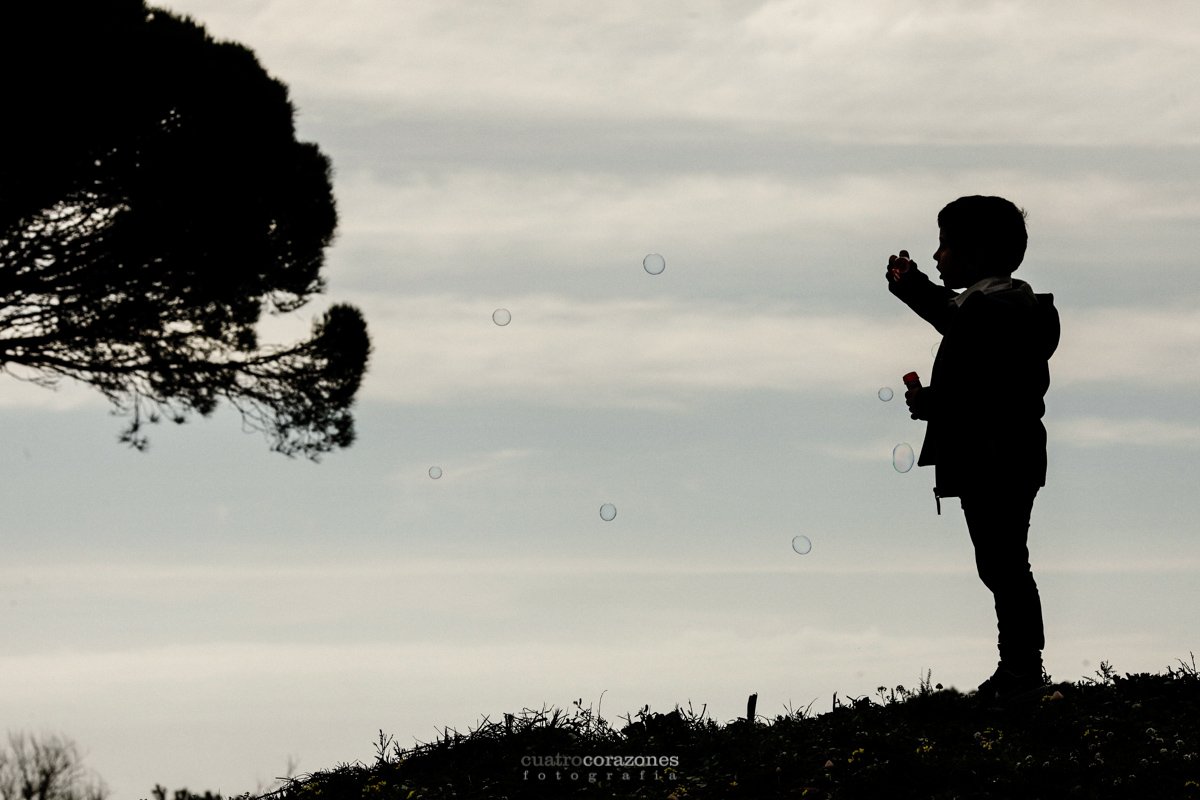 fotografia familiar en Caños de Meca en Casas Karen - Cuatro Corazones Fotografía por Juanlu Corrales