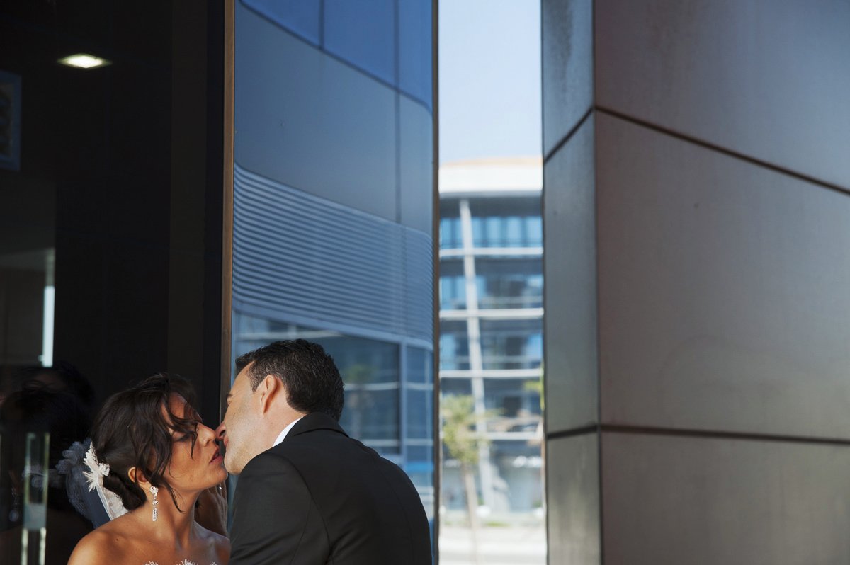 Boda en Los Barrios y Salones El Coto en Campamento - Cuatro Corazones Fotografía por Juanlu Corrales