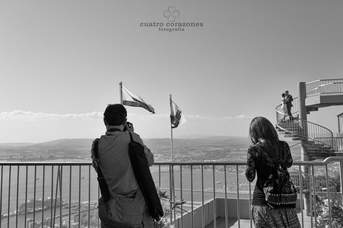 Boda en Gibraltar, Mons Calpe Suites y Alcaidesa Golf - Cuatro Corazones Fotografía por Juanlu Corrales