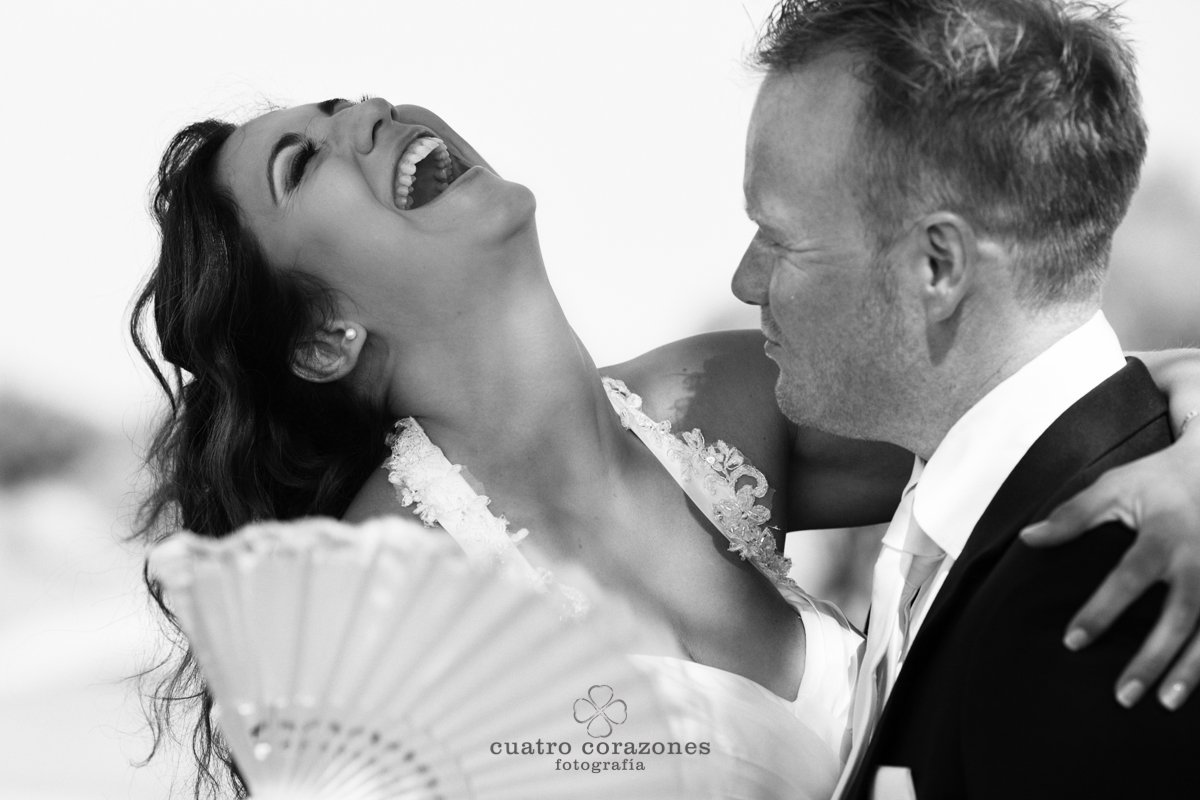 Boda en Gibraltar, Mons Calpe Suites y Alcaidesa Golf - Cuatro Corazones Fotografía por Juanlu Corrales