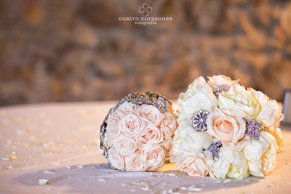 Fotos de boda en Gibraltar y San Roque en El Coto - Cuatro Corazones Fotografía por Juanlu Corrales