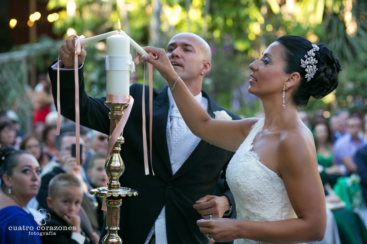 Fotos de boda en Gibraltar y San Roque en El Coto - Cuatro Corazones Fotografía por Juanlu Corrales