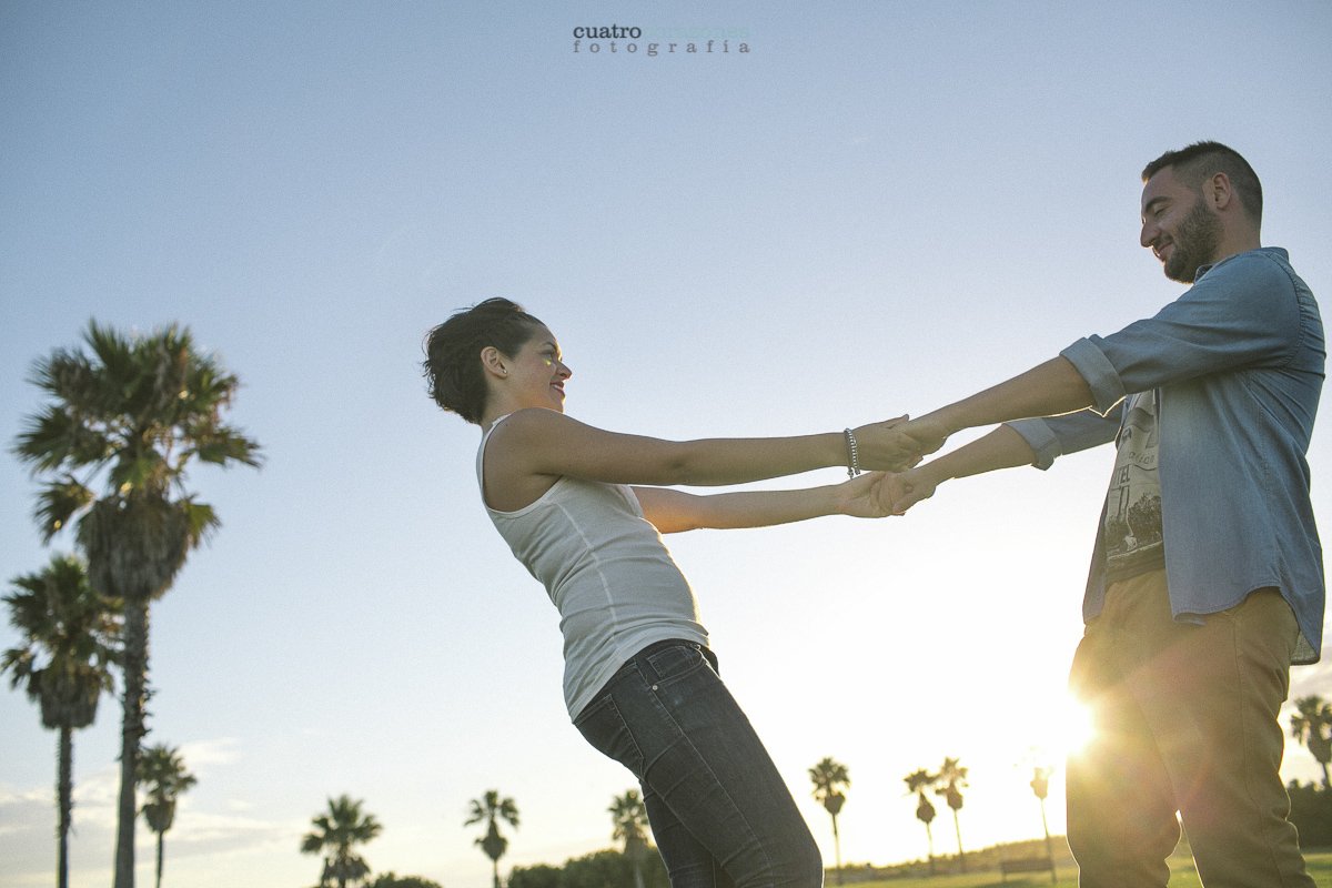 Preboda en Rota en Urbanización Costa Ballena - Cuatro Corazones Fotografía por Juanlu Corrales
