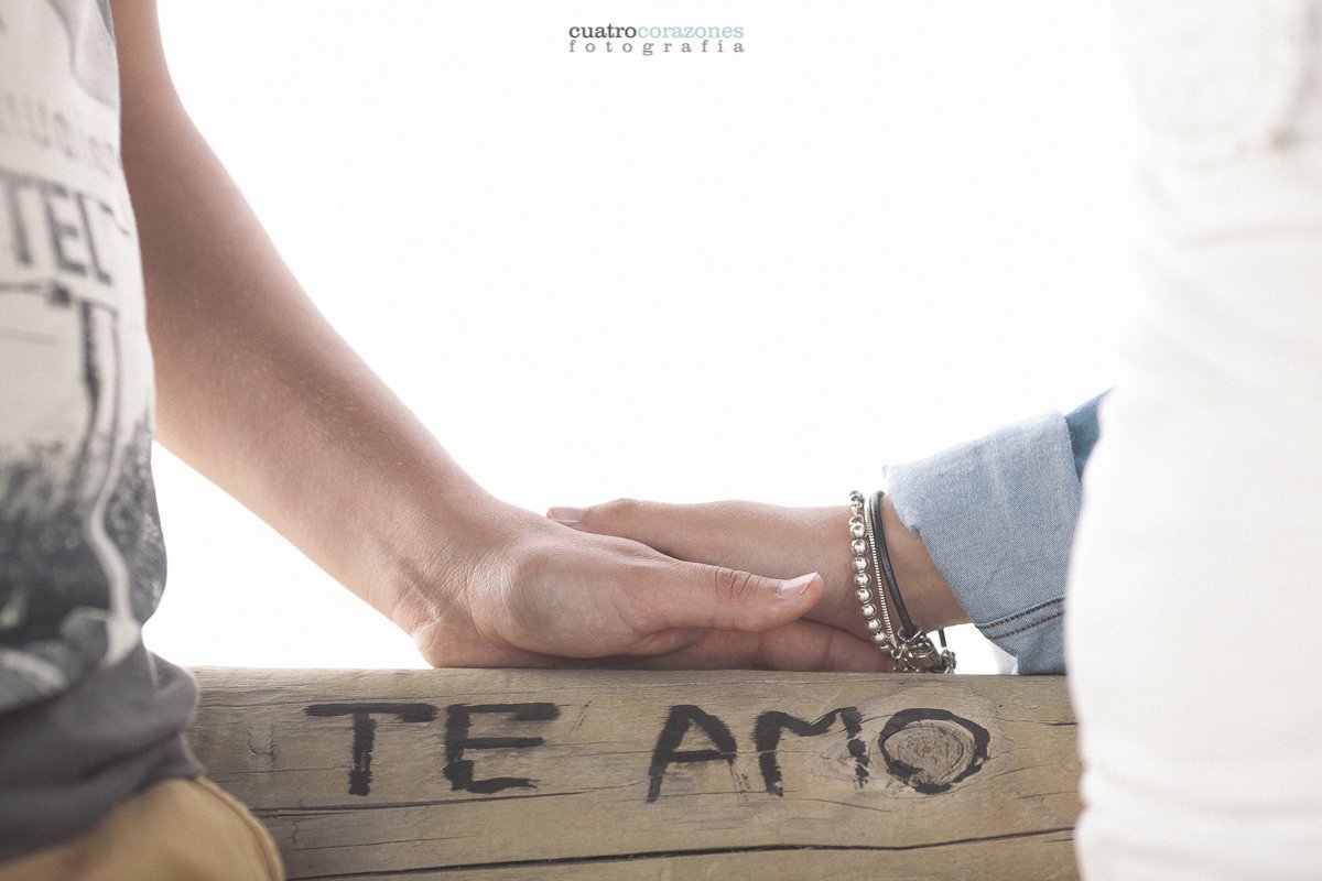 Preboda en Rota en Urbanización Costa Ballena - Cuatro Corazones Fotografía por Juanlu Corrales