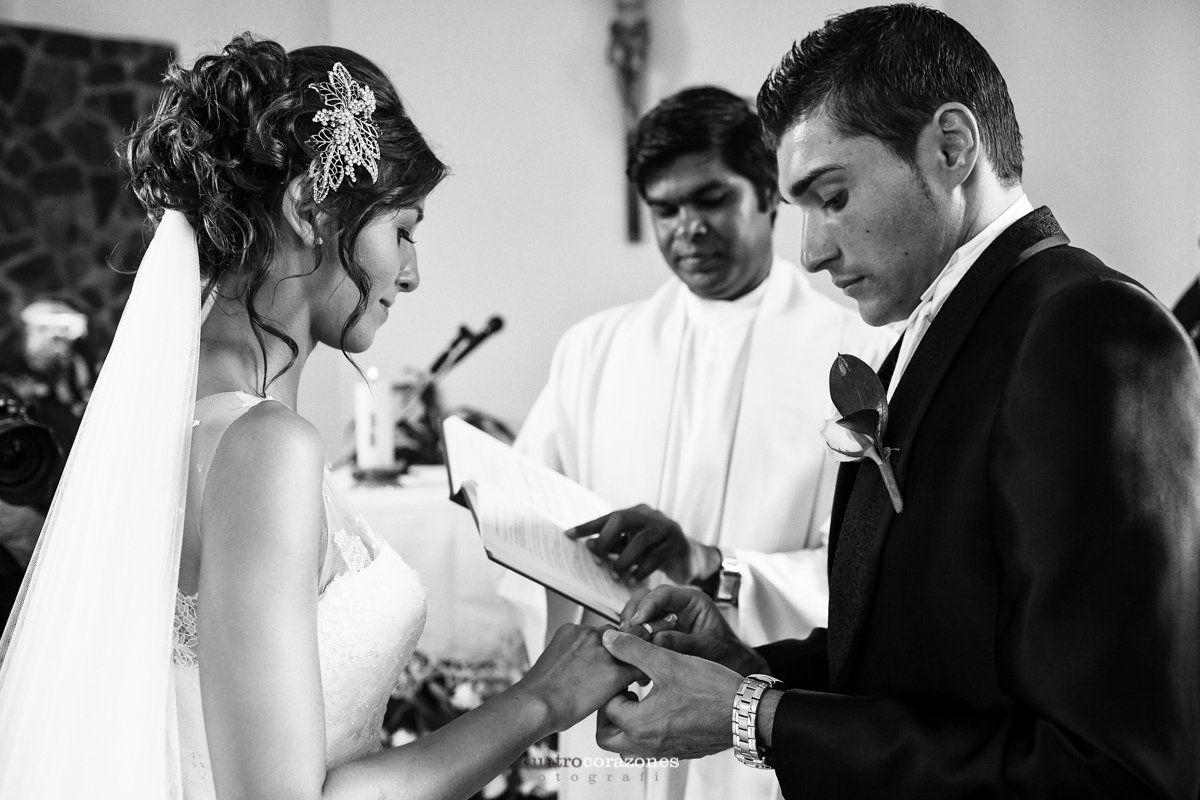 Cuatro Corazones Fotografía boda en guadiaro