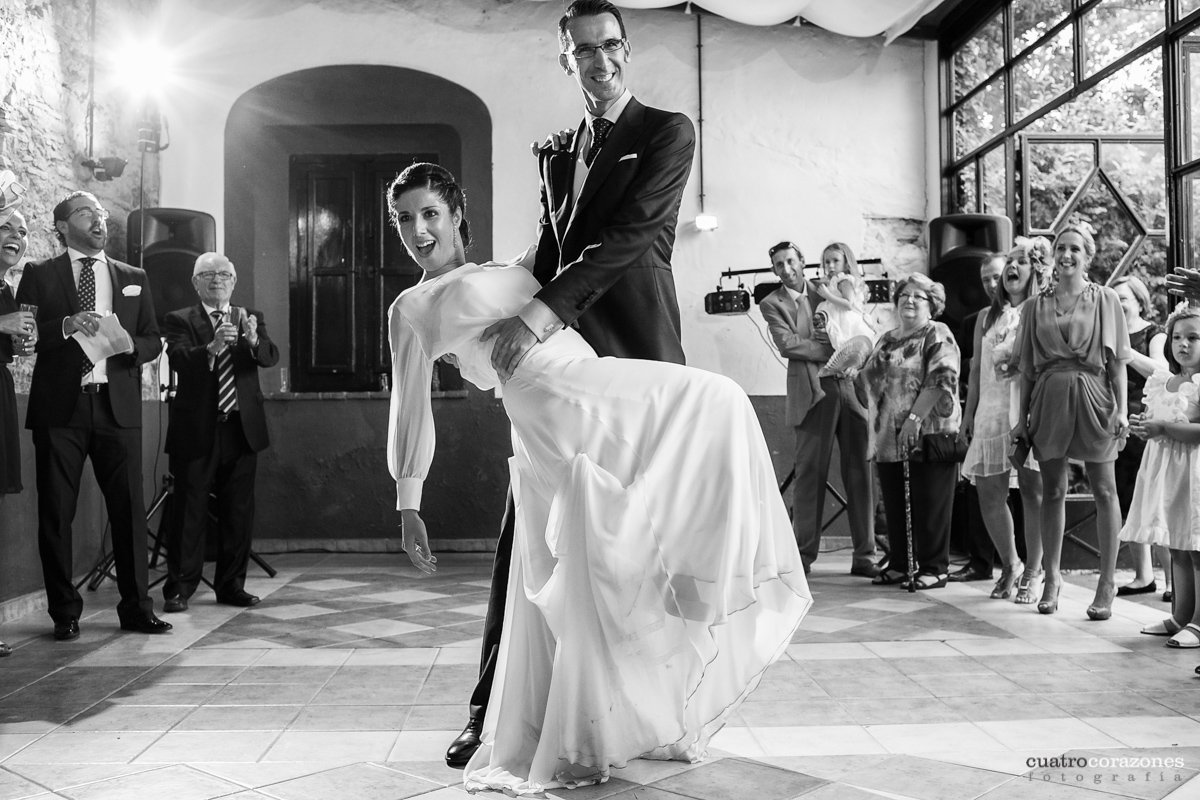 la-almoguera-bodas Boda en La Linea de la Concepción y Hacienda Almoguera - Cuatro Corazones Fotografía por Juanlu Corrales