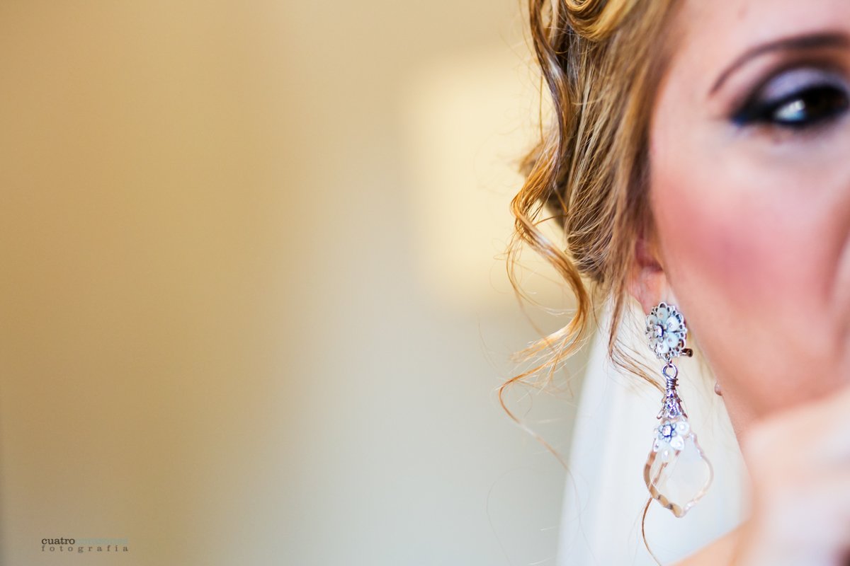 Boda en Castellar en la Casa Convento de la Almoraima - Cuatro Corazones Fotografía por Juanlu Corrales