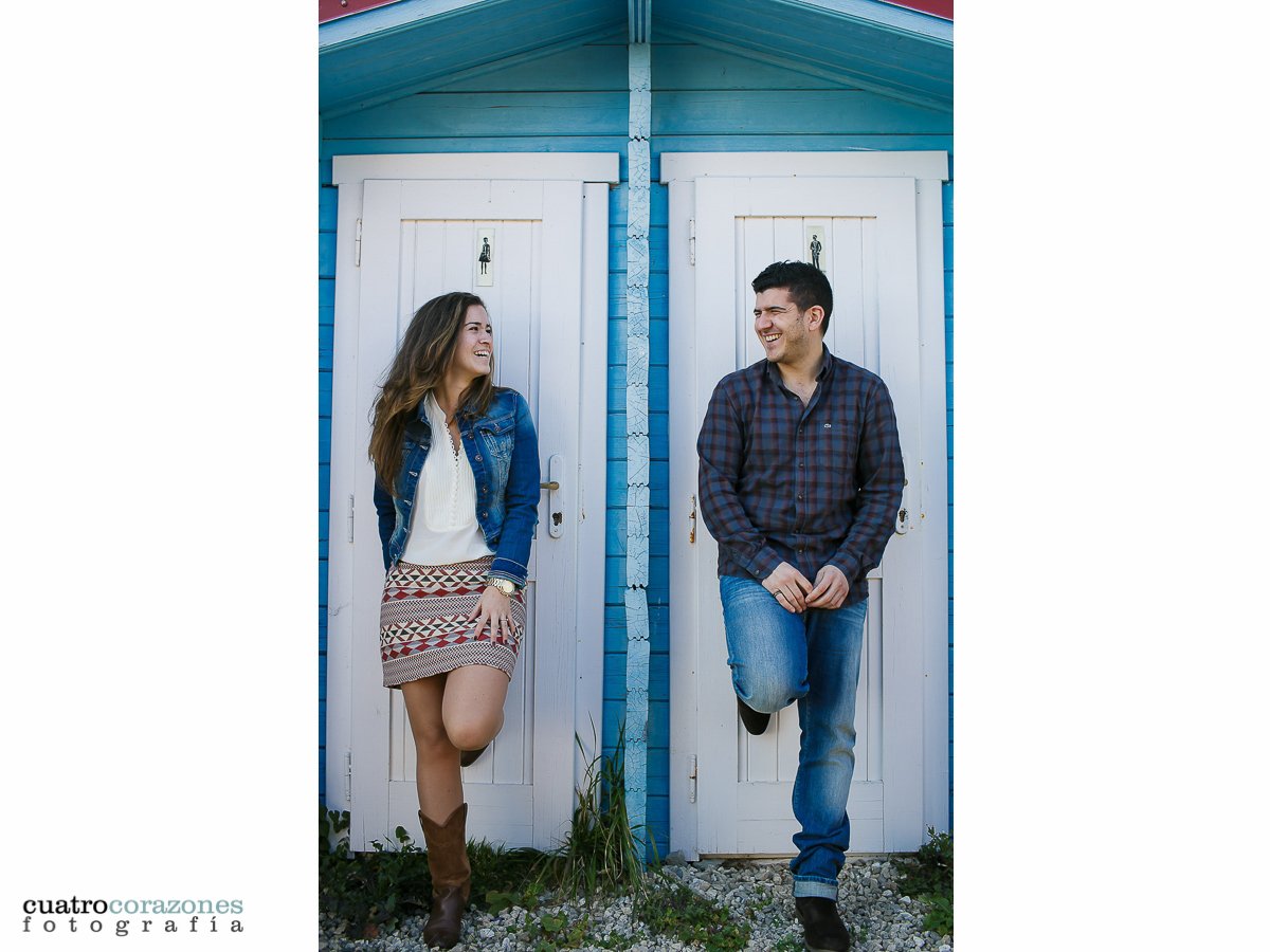 Reportaje preboda en la playa de Tarifa Arte Vida - Cuatro Corazones Fotografía por Juanlu Corrales