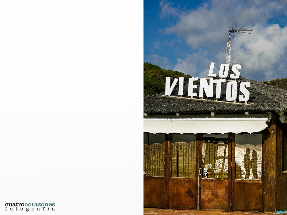 Reportaje preboda en la playa de Tarifa Arte Vida - Cuatro Corazones Fotografía por Juanlu Corrales