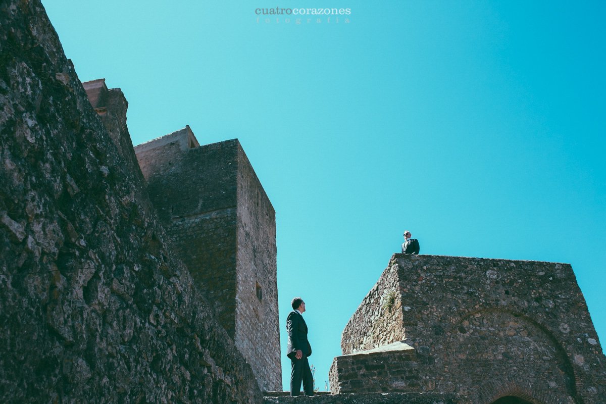 Boda en Hotel Castellar - Boda Gay con Fran e Ivan en el Castillo de Castellar - Cuatro Corazones Fotografía por Juanlu Corrales