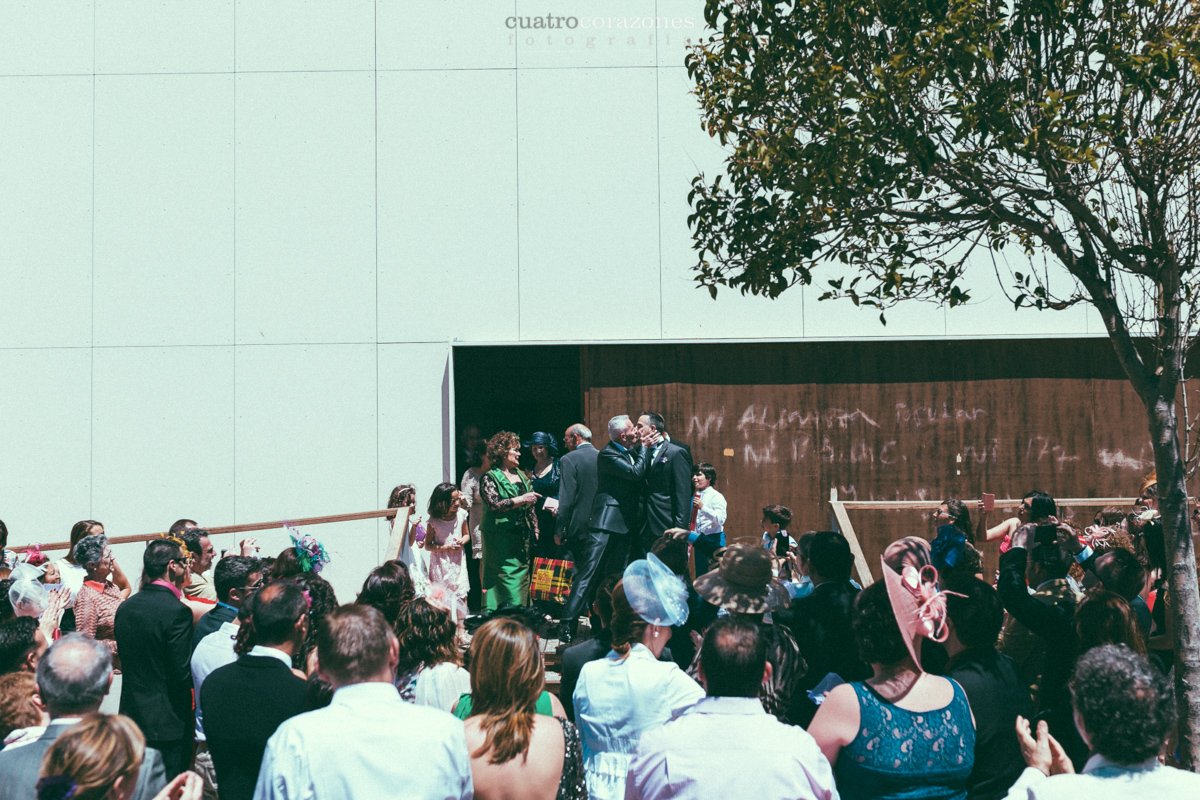 Boda en Hotel Castellar - Boda Gay con Fran e Ivan en el Castillo de Castellar - Cuatro Corazones Fotografía por Juanlu Corrales
