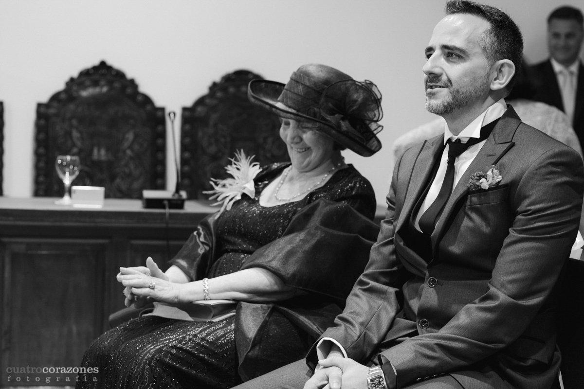 Boda en Hotel Castellar - Boda Gay con Fran e Ivan en el Castillo de Castellar - Cuatro Corazones Fotografía por Juanlu Corrales