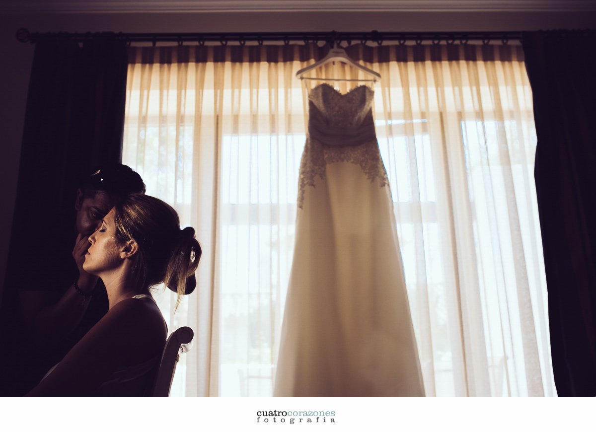 boda en San Roque Club e Iglesia de Ntra. Sra. de la Merced de Sotogrande - Cuatro Corazones Fotografía por Juanlu Corrales