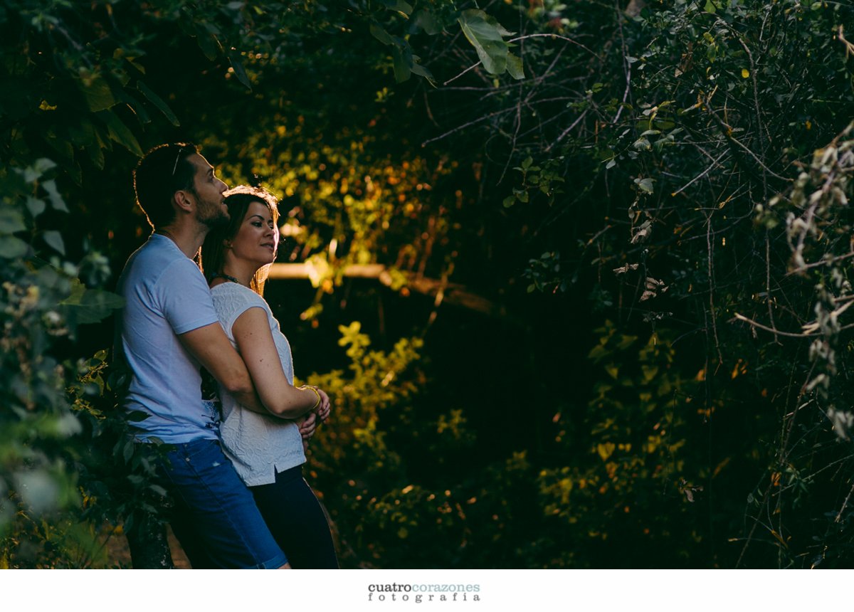 Fotos de preboda en el campo de Vejer de la Frontera y Conil con Mari Carmen y Pedro - Cuatro Corazones Fotografía por Juanlu Corrales
