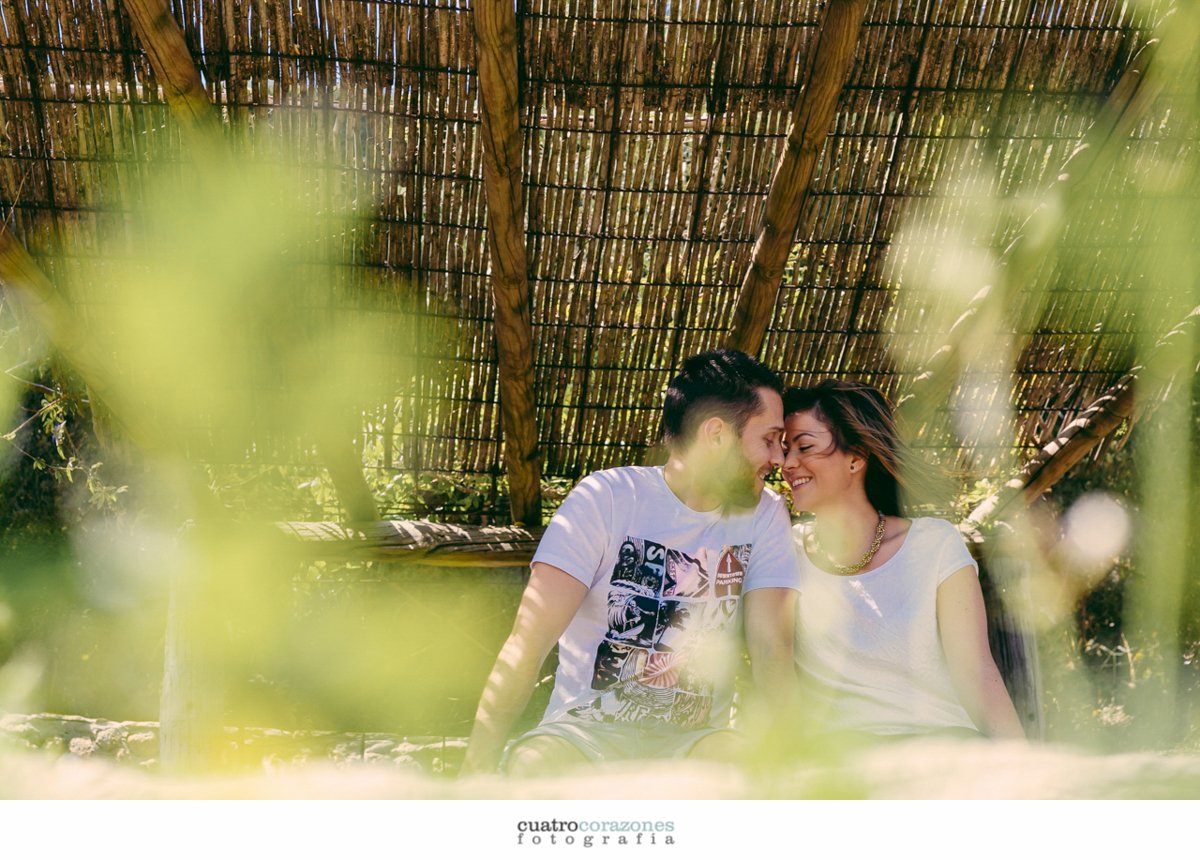 Fotos de preboda en el campo de Vejer de la Frontera y Conil con Mari Carmen y Pedro - Cuatro Corazones Fotografía por Juanlu Corrales
