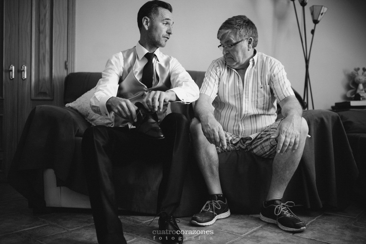 Boda en club de golf Alcaidesa e Parroquia de San Antonio de Padua de Algeciras - Cuatro Corazones Fotografía por Juanlu Corrales