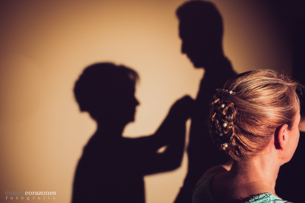 Boda en club de golf Alcaidesa e Parroquia de San Antonio de Padua de Algeciras - Cuatro Corazones Fotografía por Juanlu Corrales