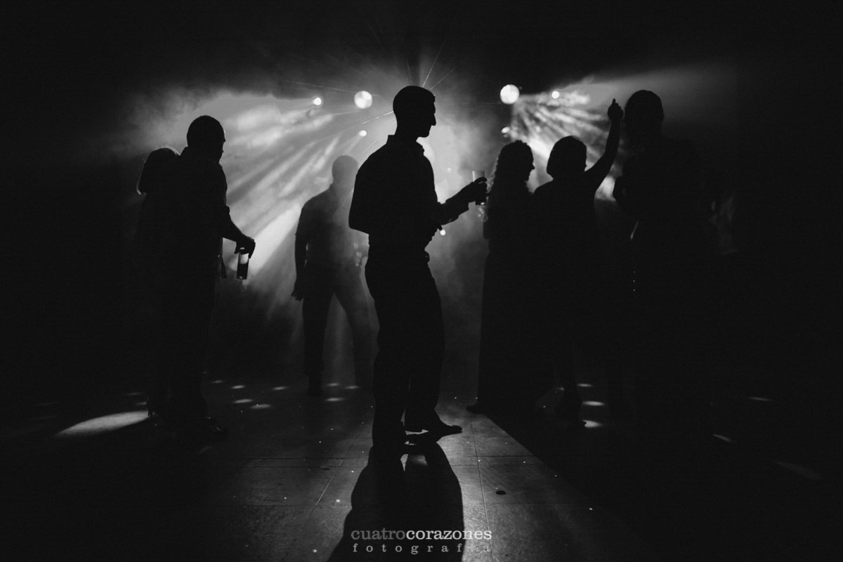 Boda en club de golf Alcaidesa e Parroquia de San Antonio de Padua de Algeciras - Cuatro Corazones Fotografía por Juanlu Corrales