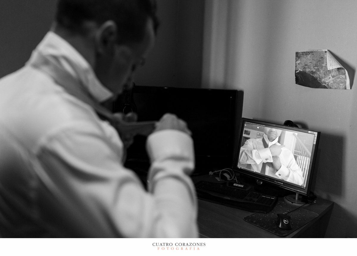 Boda en Los Barrios en la Iglesia de San Isidro Labrador y en Bahia Park Algeciras - Cuatro Corazones Fotografía por Juanlu Corrales