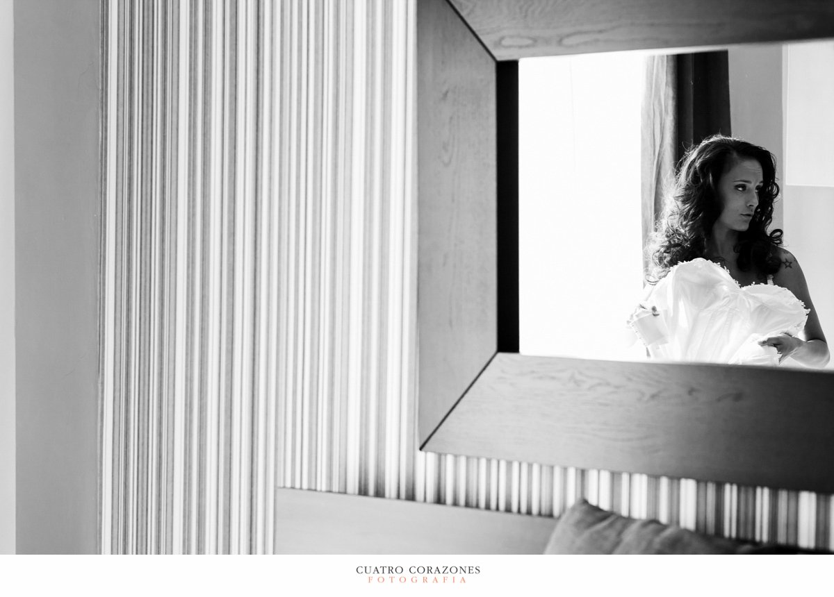 Boda en Los Barrios en la Iglesia de San Isidro Labrador y en Bahia Park Algeciras - Cuatro Corazones Fotografía por Juanlu Corrales