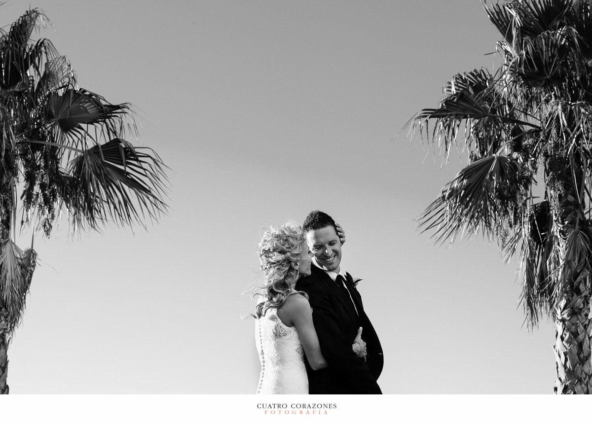 reportajes de boda en Algeciras en la parroquia Virgen de la Palma y celebración en El Campanario de Los Barrios - Cuatro Corazones Fotografía por Juanlu Corrales