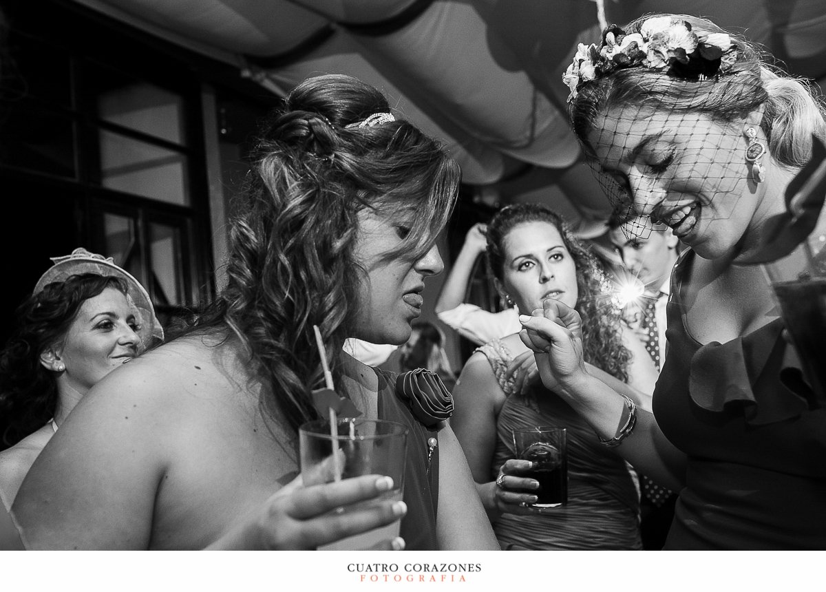 boda en campo en la Hacienda Almoguera de Los Barrios con Dani y Ana - Cuatro Corazones Fotografía por Juanlu Corrales