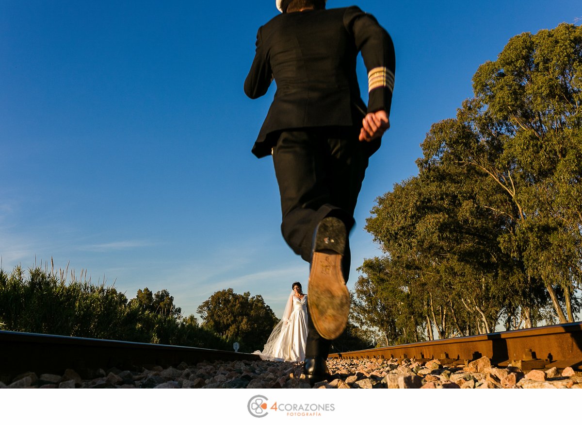 fotografía de boda en los Barrios. Cuatro Corazones Fotografía por Juanlu Corrales