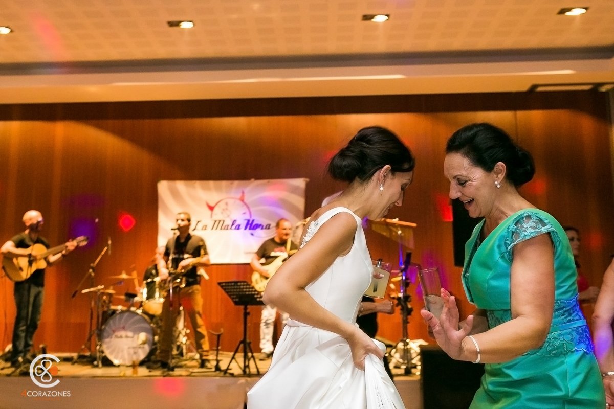 una boda muy gaditana con Miguel y Lorena en Alcaidesa Golf San Roque-cuatro-corazones-fotografia-juanlu-corrales