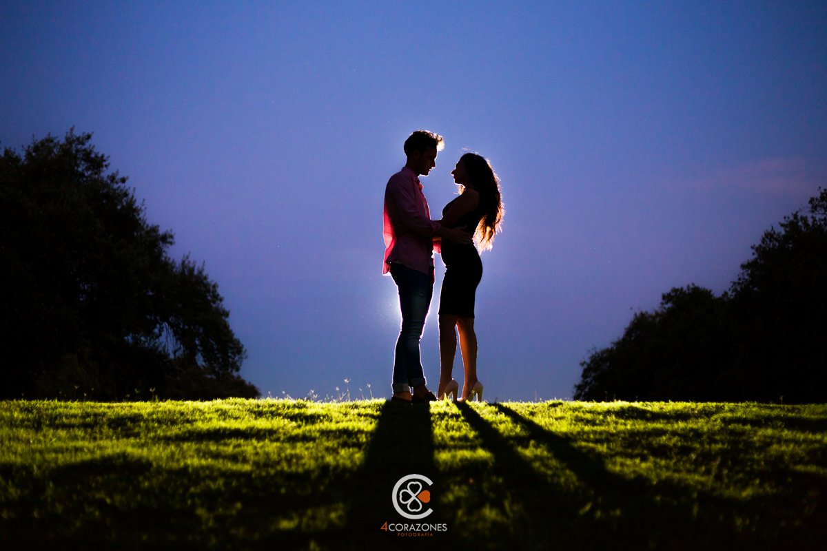 sesión preboda en campo de polo con Alba y Alberto-cuatro-corazones-fotografia-juanlu-corrales