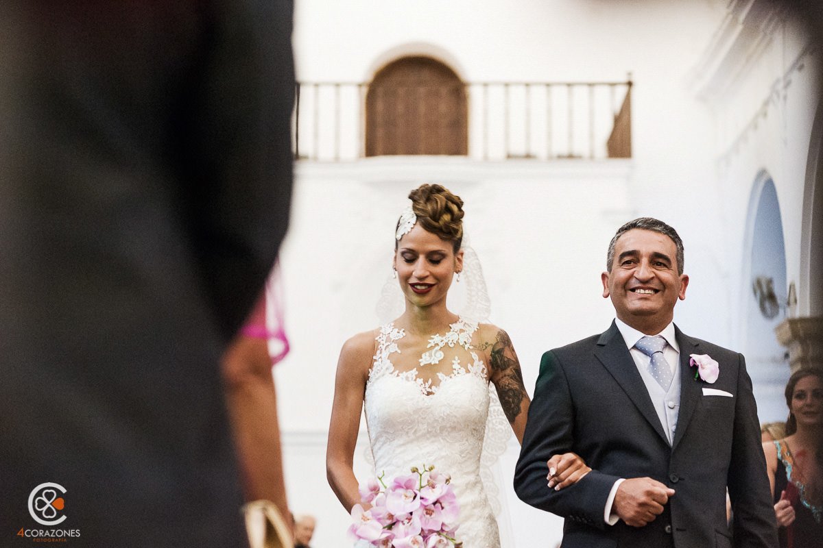 boda en pinar rendón y parroquia de San Isidro Labrador de Los Barrios-cuatro-corazones-fotografia-juanlu-corrales