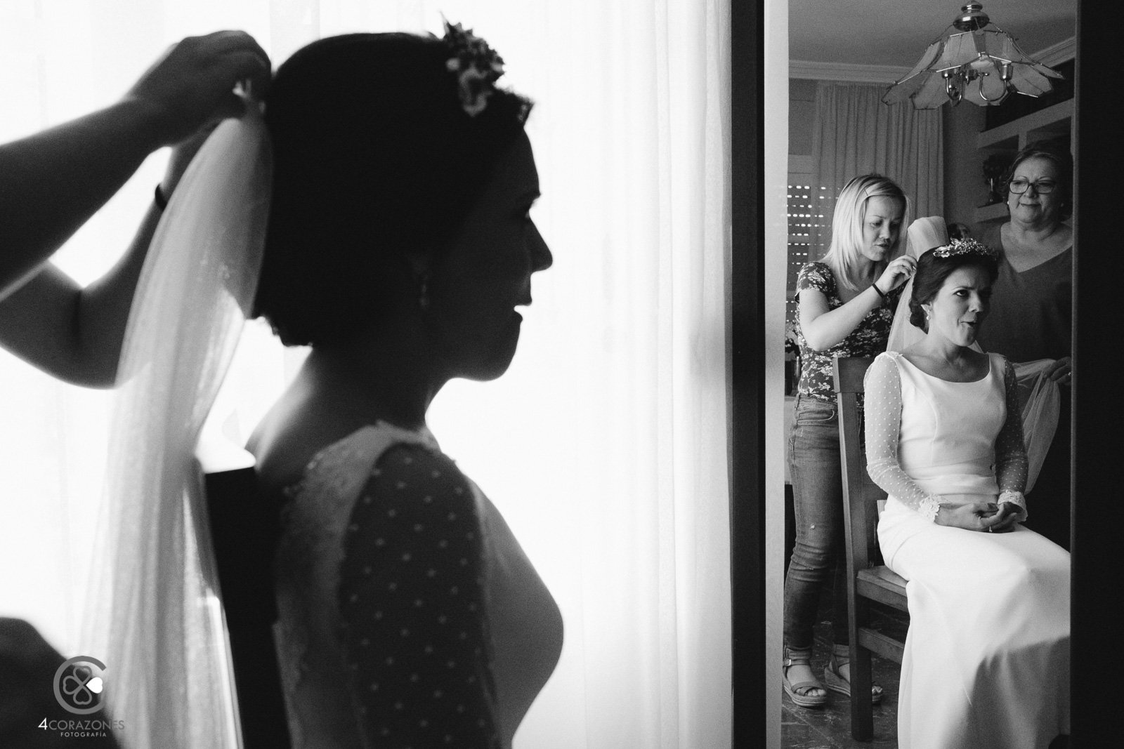 boda-en-los-barrios-jardin-de-villa-vega-paco-isa-001-cuatro-corazones-fotografia-juanlu-corrales