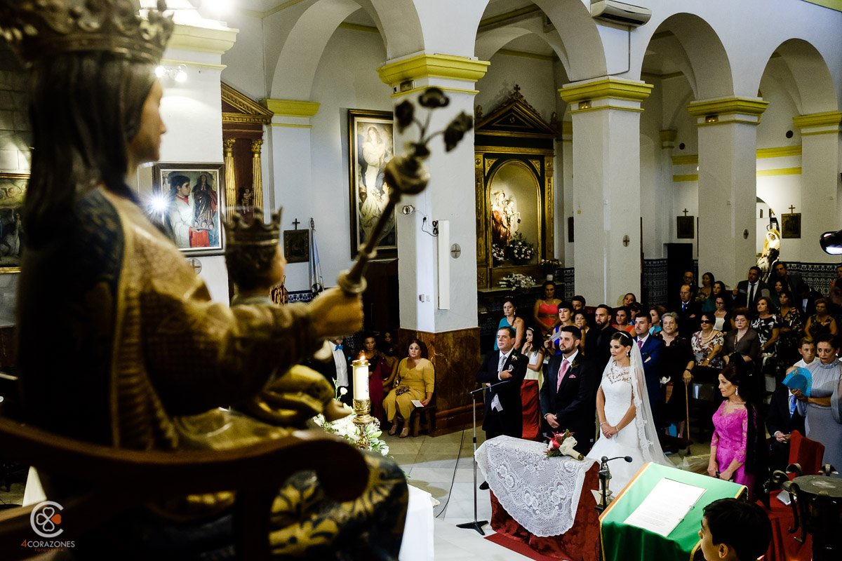 Fotos de boda en La Linea en salones El Coto-cuatro-corazones-fotografia-juanlu-corrales