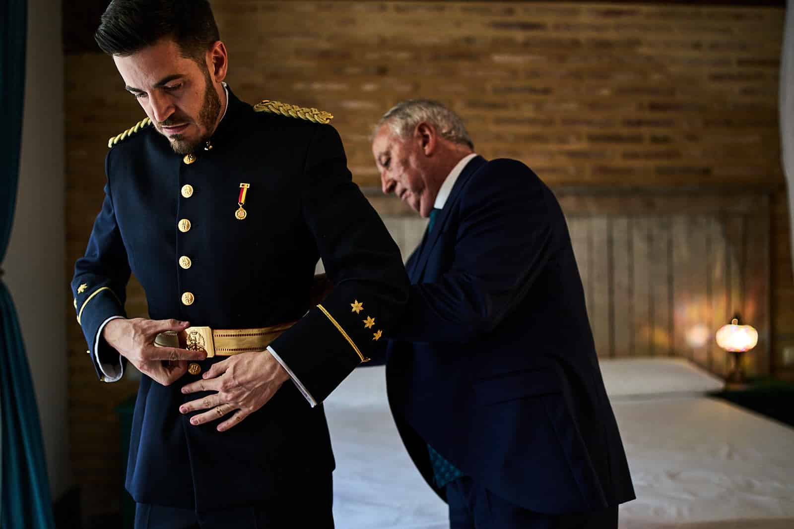 preparativos de novio en hotel monasterio san martín